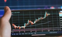 最后三个月！老板仍欠公司1